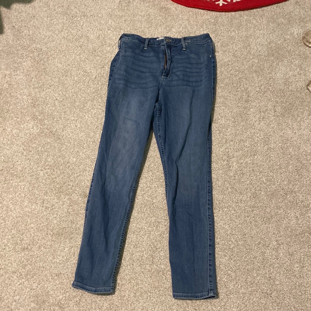 Holliester jeans!! W30 L26!! Curvy ultra high-rise lean legging